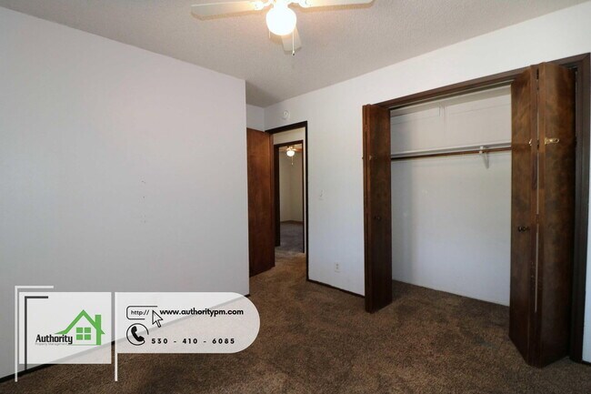 Building Photo - 3867 Apollo St