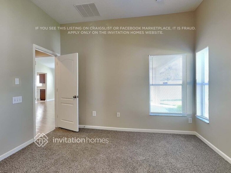 Building Photo - 7827 Outerbridge St