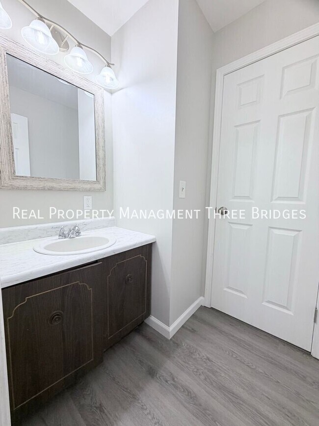 Building Photo - 5247 Ville Anita Ct