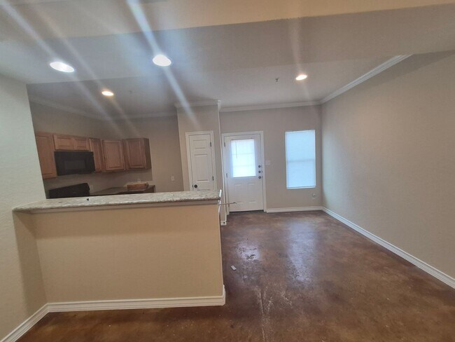 Building Photo - 6308 Attucks Ln