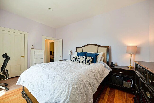 Building Photo - Portsmouth NH