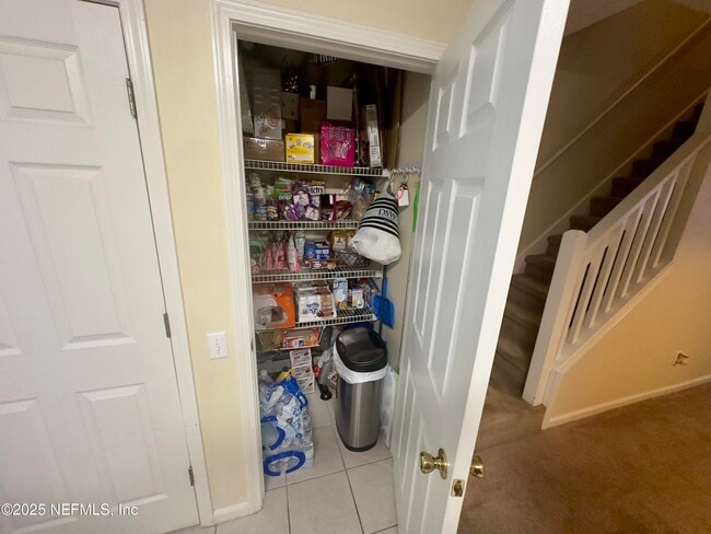 Building Photo - 12311 Kensington Lakes Dr