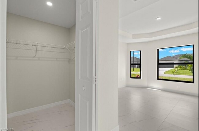 Building Photo - 5032 Bristo St