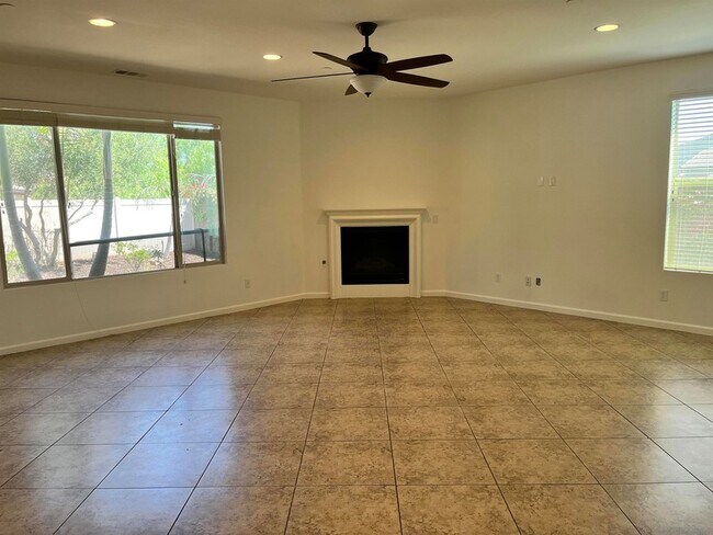 Building Photo - 17805 Red Tail Rd