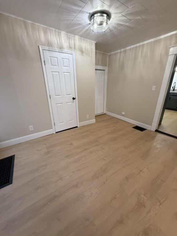 Building Photo - 35 Hess Ave