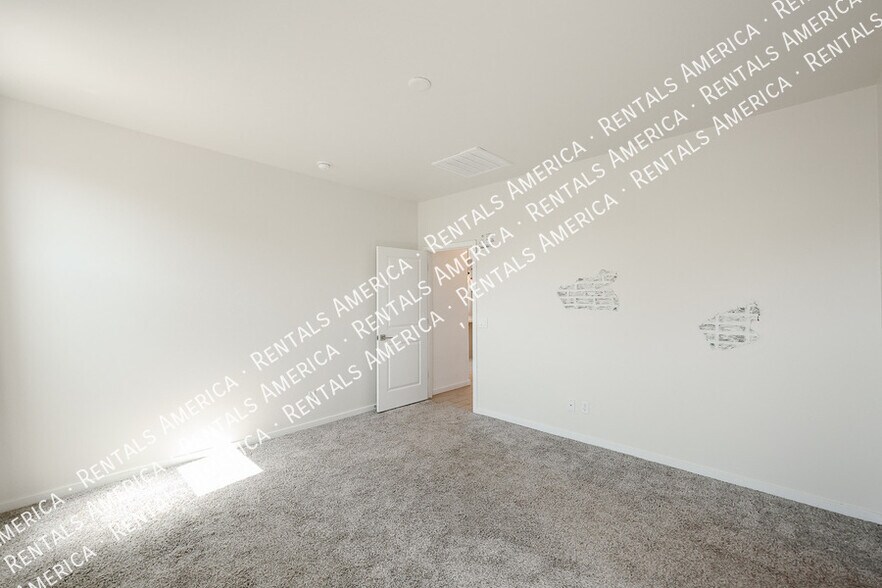 Building Photo - 33948 Beeblossom Trl