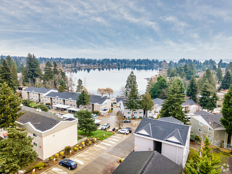 Building Photo - Landing at Angle Lake