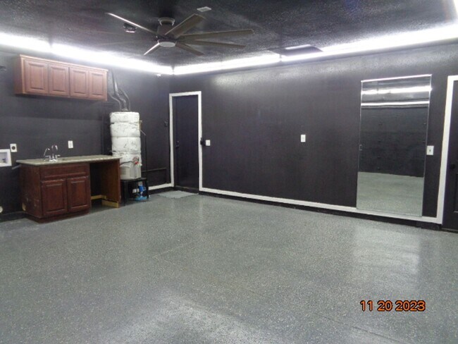 Building Photo - 720 Devonshire Ct