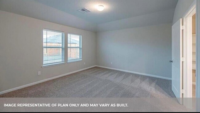 Building Photo - 6931 Morales Way