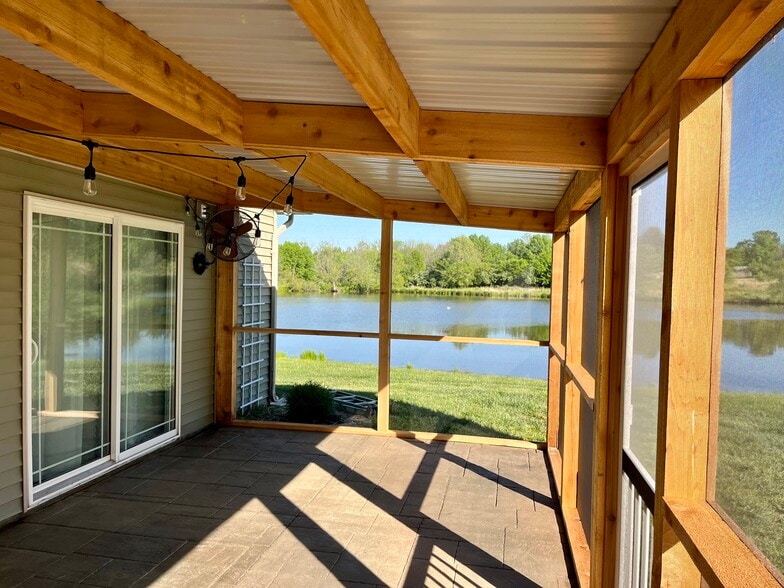 Building Photo - 11632 Honalee Hills Dr