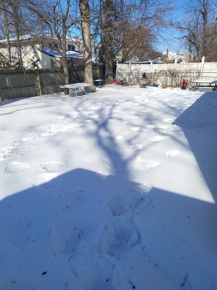 Building Photo - 36 Floyd St