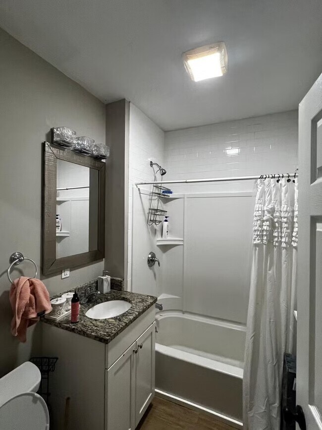 Building Photo - Broadway Street Haverhill Residences