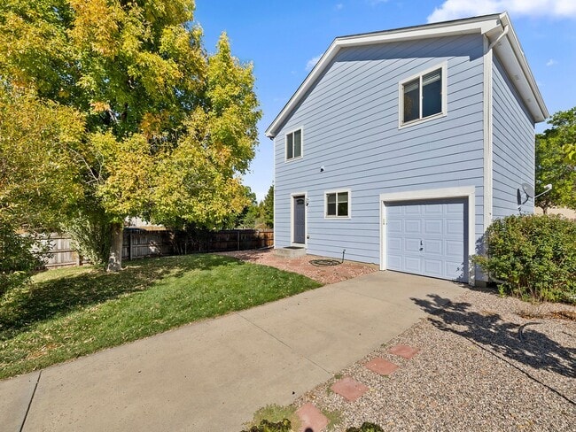 Building Photo - Newly Updated 3-Bed 2-Bath Home in Fort Collins, CO!