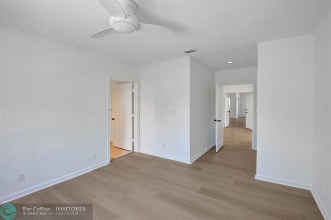Building Photo - 2622 NW 49th St