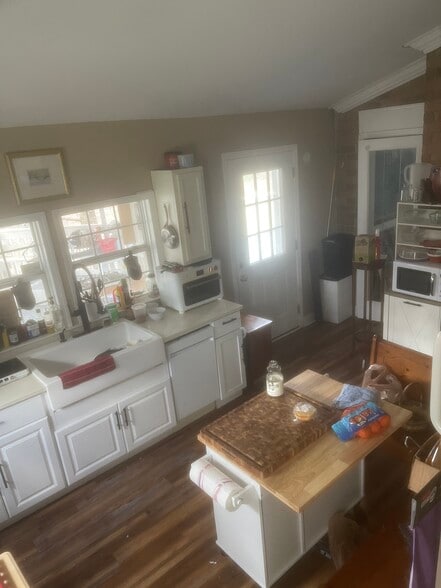 Building Photo - 6161 Old Hickory Blvd