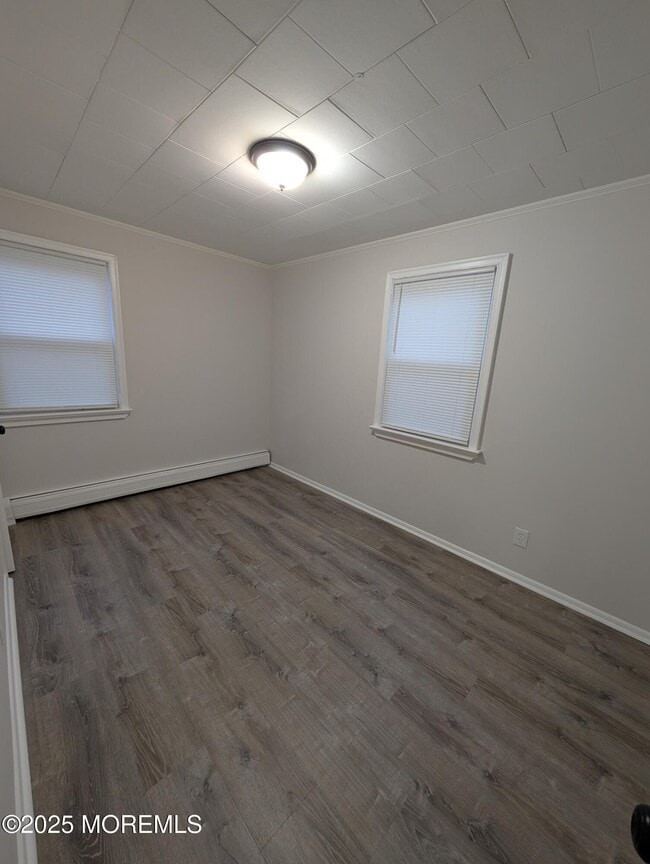 Building Photo - 21 Campview Ave