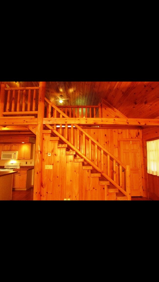 Building Photo - 1415 Briscoe Rd