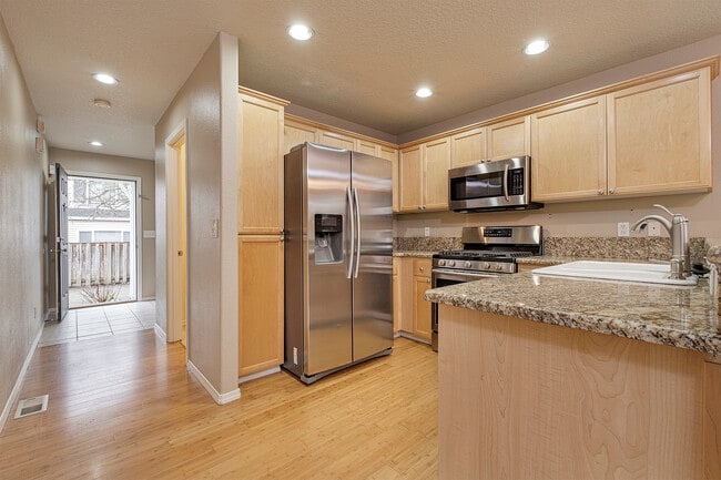 Building Photo - 4591 NW Tatum Ranch Pl