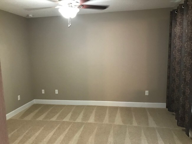 Building Photo - 2270 Hawks Cove Cir