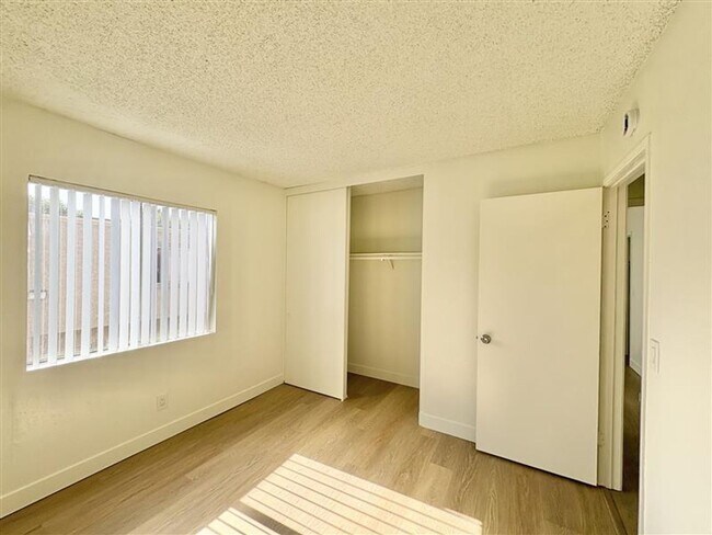 Building Photo - 7531 Baylor Dr
