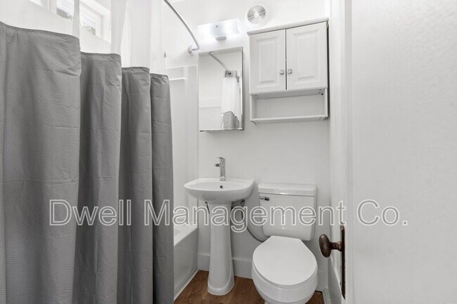 Building Photo - 4535 Upland St