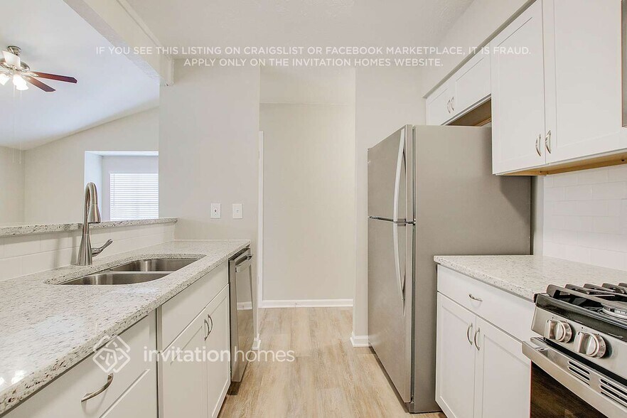 Building Photo - 678 Utoy Cir SW