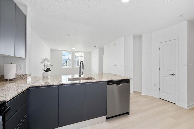 Building Photo - 5587 Millennia Park Dr