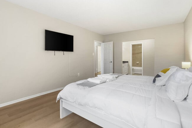 Building Photo - 1515 Richmond Hwy