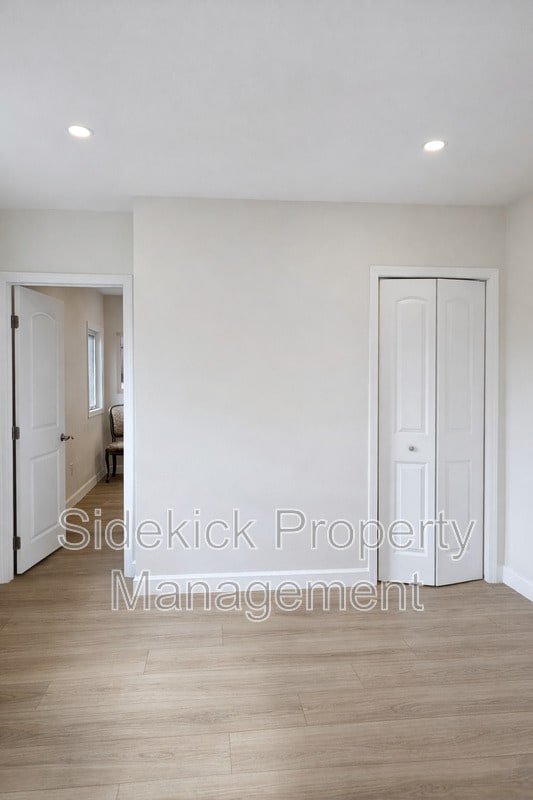 Building Photo - 5009 Wadena St