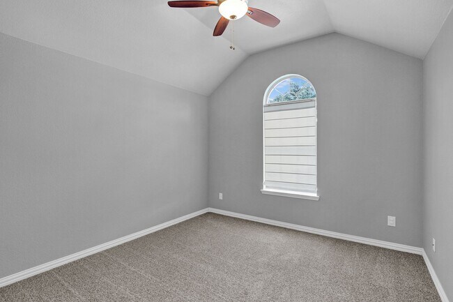 Building Photo - Meticulously Maintained McKinney Gem!