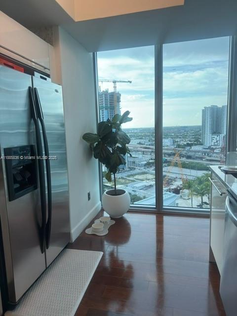Building Photo - 888 Biscayne Blvd