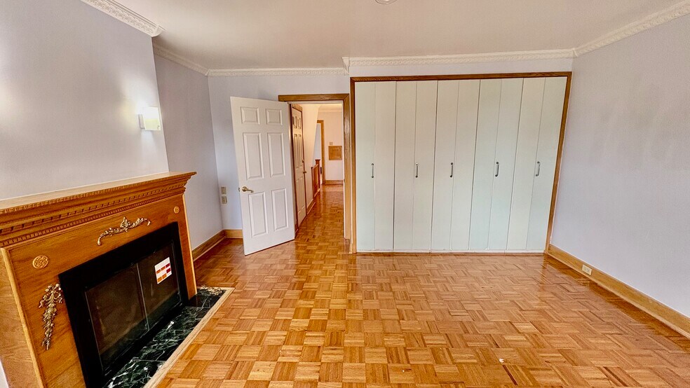 Building Photo - 6345 Morrowfield Ave