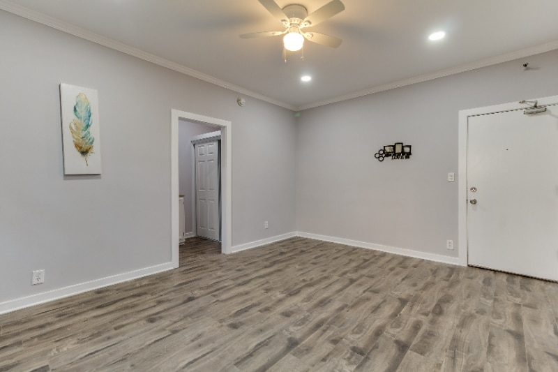 Building Photo - 730 S Catalina St