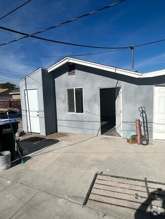 Building Photo - 1815 Harding St