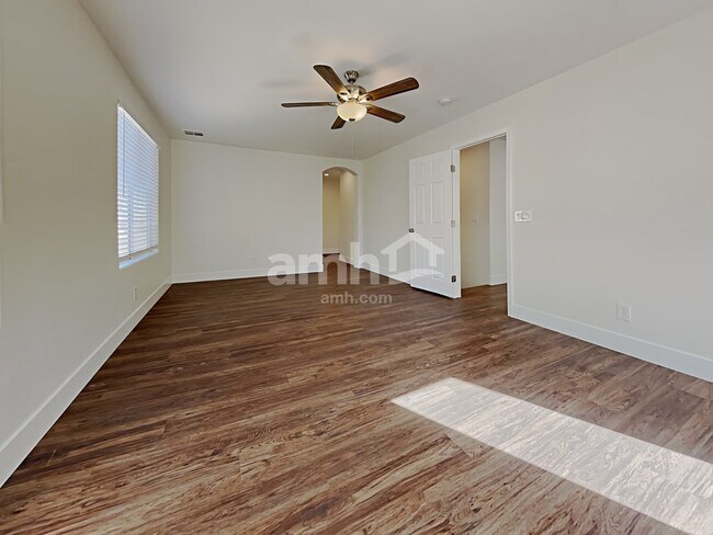 Building Photo - 7725 Fire Lion Ct