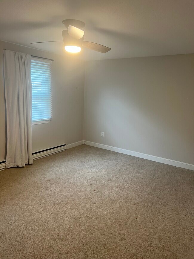 Bedroom 1 - 15 Townhouse Rd