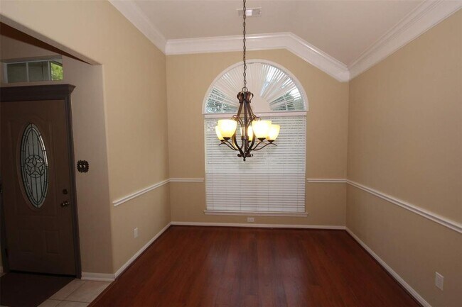 Building Photo - 10234 Wildwood Park Ln