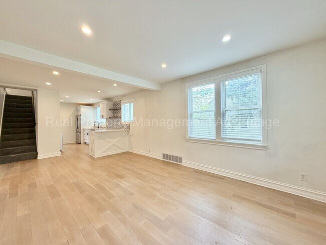 Building Photo - Complete Ferndale Renovation - 4 Bedrooms and Two Full Bathrooms!
