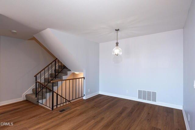 Building Photo - 835 Casmalia Ln