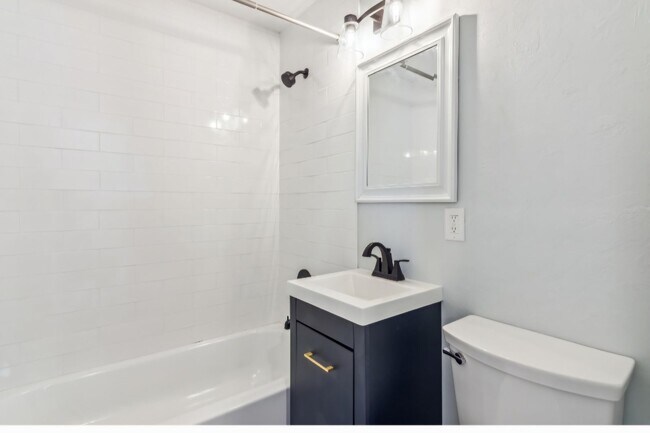 Building Photo - Newly Remodeled Home near the Village