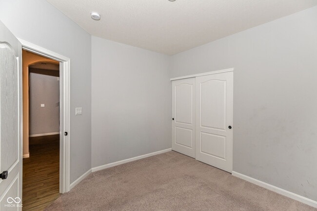 Building Photo - 9924 Mosaic Blue Wy