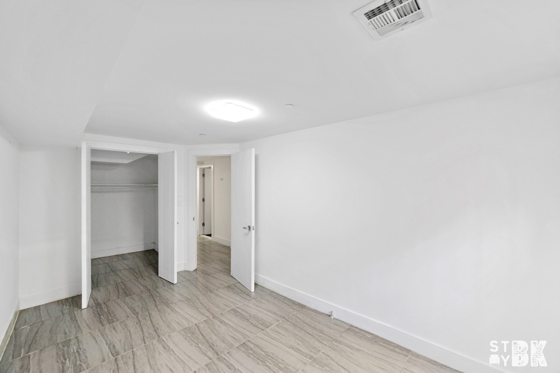 Building Photo - 35A Lexington Ave