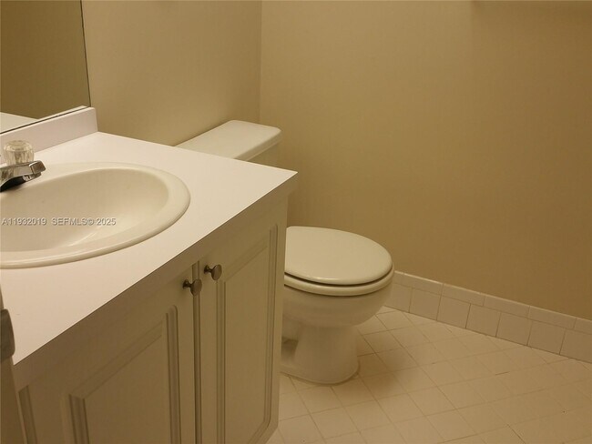 Building Photo - 1301 SW 142nd Ave