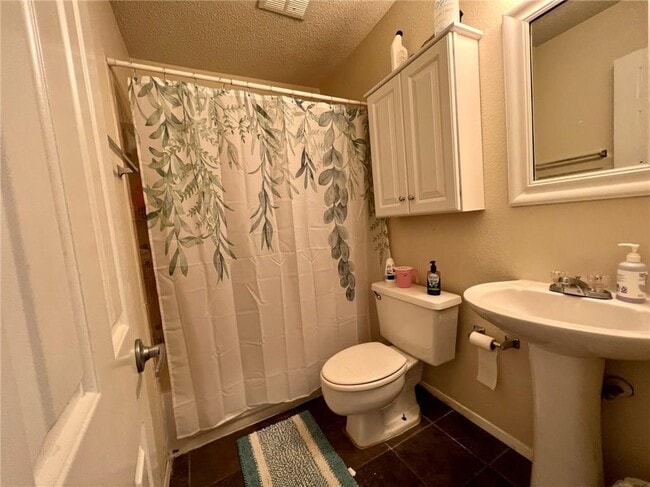 Building Photo - 2706 Salado St