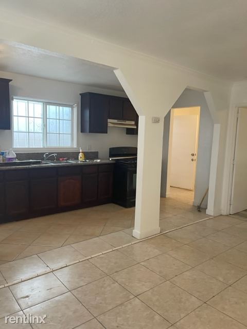 1 br, 1 bath House - 832 W Rosecrans Ave - 832 Rosecrans Ave Compton CA ...