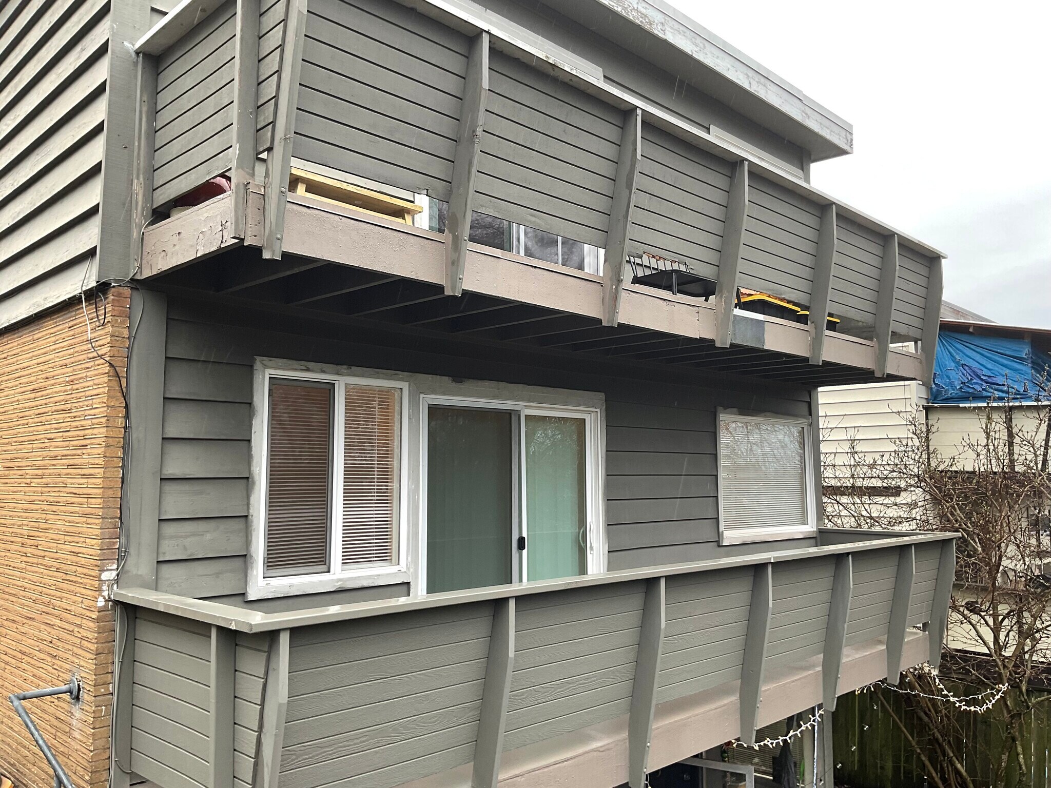 Building Photo - 935 N 85th St