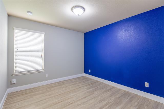 Building Photo - 901 Kiowa Dr