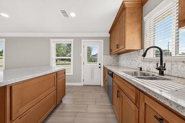 Building Photo - 13310 Boudreaux Estates Dr