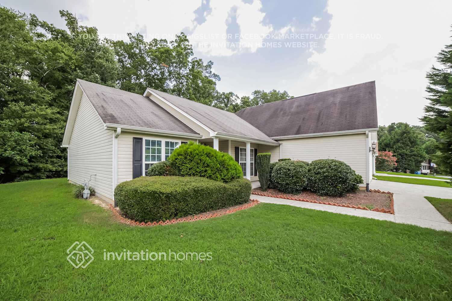 Building Photo - 1747 Fort River Way