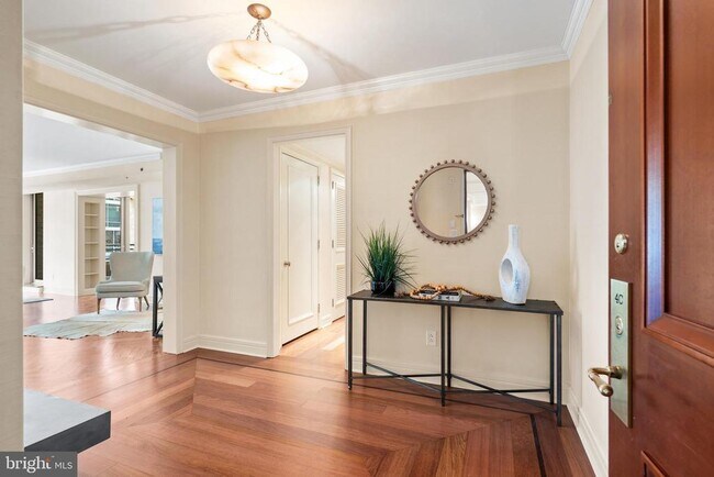 Building Photo - 1111 23rd St NW